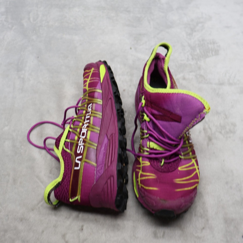 La Sportiva Womens 8.5 Mutant Running Shoes Pink Mesh Trail Chunky Performance